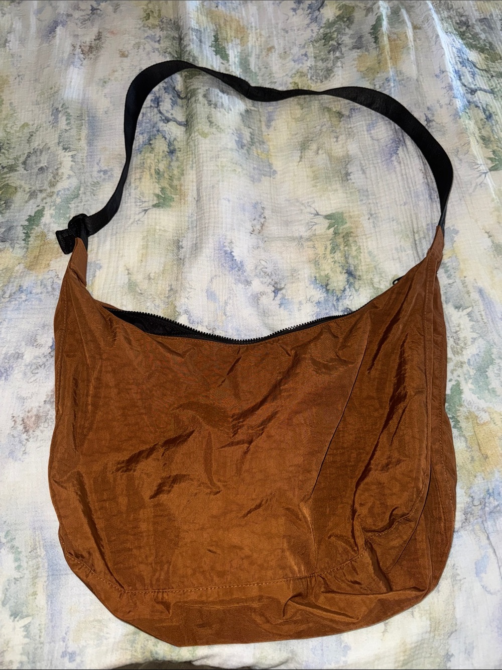 BAGGU XL CRESCENT